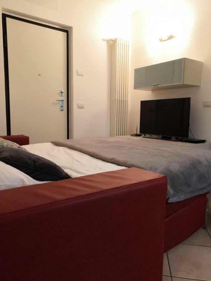 Apartment Alessandra Lenno Exterior photo
